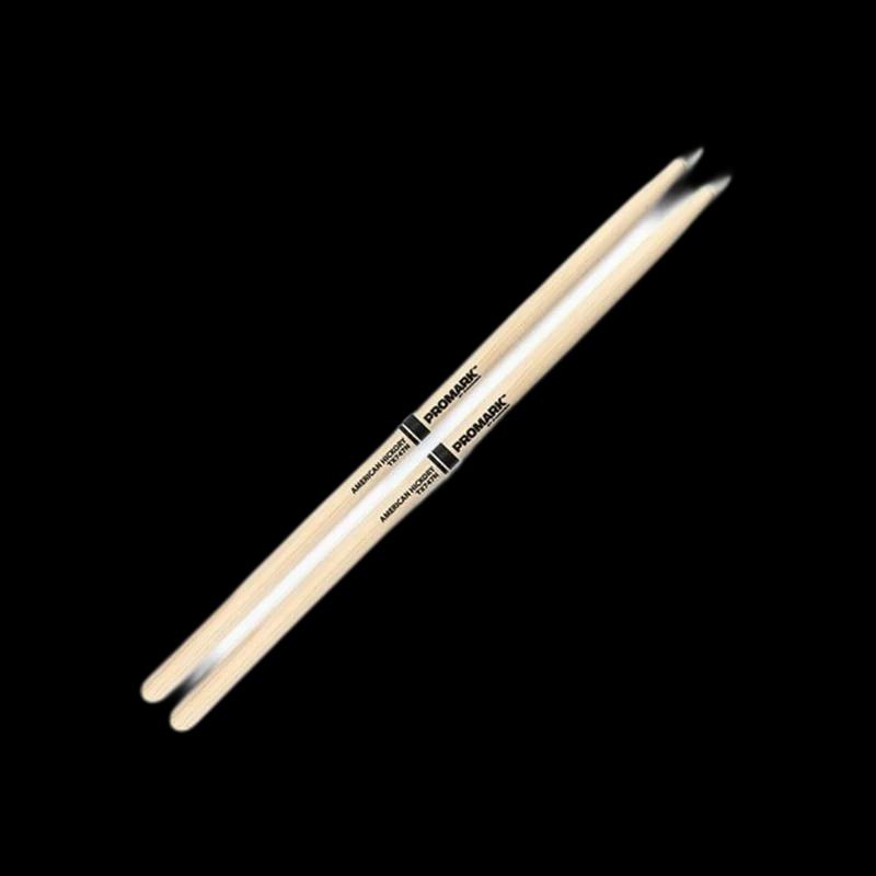 Promark Classic Forward 747 Hickory Drumsticks Nylon Tip
