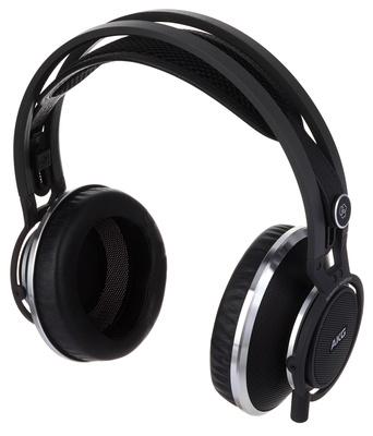 AKG K-812
