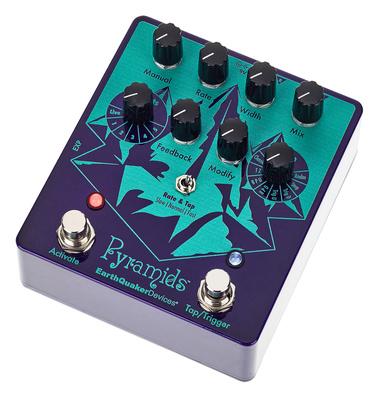 EarthQuaker Devices Pyramids Stereo Flanging