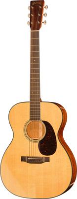 Martin Guitar 00018