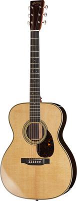 Martin Guitar OM28E