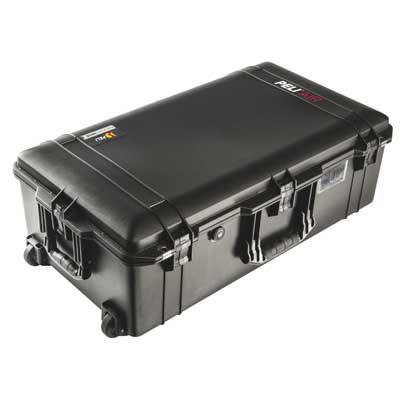 Peli™ 1615 Air Case With Foam Black