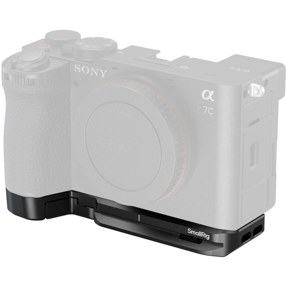 SmallRig Baseplate with Airtag Slot for Sony A7C II/A7CR (Black) 5481