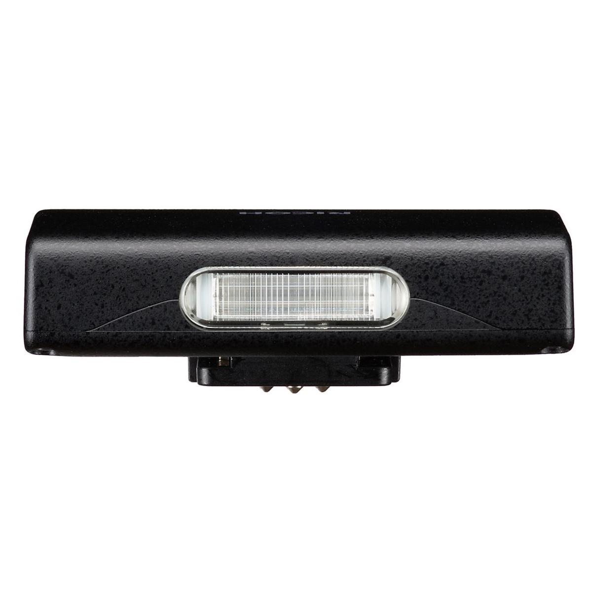Ricoh GF-2 Flash
